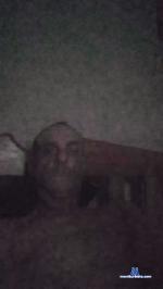 DaveyGWhizz cam4 livecam show performer room profile