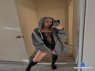 Sandraluberc24 cam4 straight performer from United States of America cute pornstar feet 