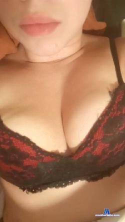 MaliaeThais cam4 live cam performer profile