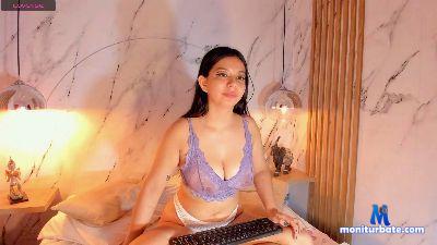 DemiDevonne cam4 bicurious performer from French Republic amateur bigass bigboobs masturbation deepthroat C2C blowjob 