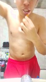 Grossofy1 cam4 livecam show performer room profile