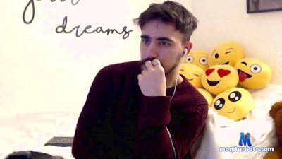 SilvioSEXY cam4 straight performer from United States of America spinthewheel 
