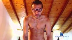 TonnyLatin cam4 live cam performer profile