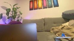 E1drian32_ cam4 live cam performer profile