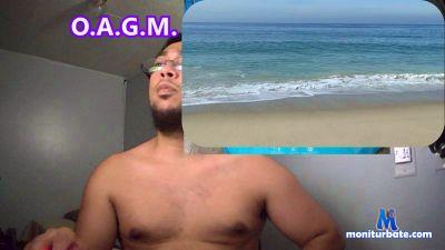 omar_6 cam4 unknown performer from United States of America  