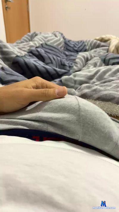 Garoto_bi cam4 bisexual performer from Federative Republic of Brazil amateur pornstar 