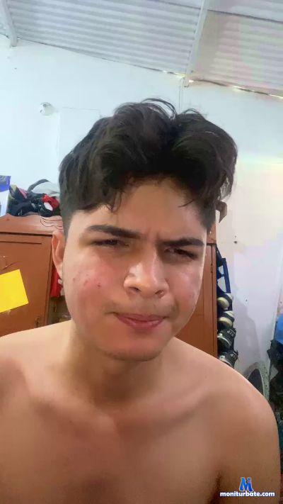 AXEL_B cam4 bisexual performer from Republic of Colombia  