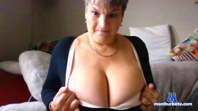 Countryhoney cam4 straight performer from United Kingdom of Great Britain & Northern Ireland spanking feet C2C bigass ass pussy amateur 