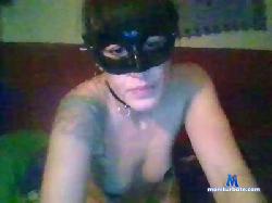 Carlosstrainzer cam4 live cam performer profile