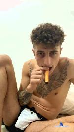 Davideof97 cam4 livecam show performer room profile