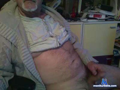 pegaso102 cam4 bicurious performer from French Republic  