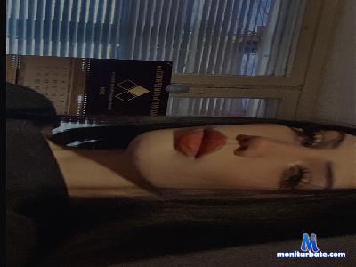 ErminiaBrooms cam4 straight performer from French Republic cute schoolgirl C2C ass femdom striptease 