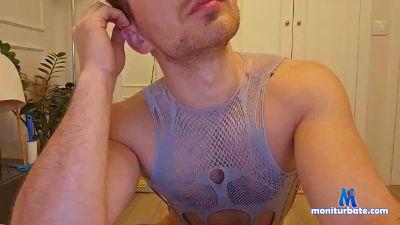 Ezranbeni cam4 gay performer from Kingdom of Spain  