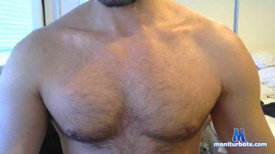 zeedonk_uk cam4 bisexual performer from United Kingdom of Great Britain & Northern Ireland  