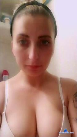 Hotmama2020 cam4 live cam performer profile