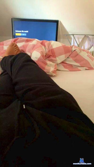 camgirl255 cam4 bisexual performer from Federal Republic of Germany  