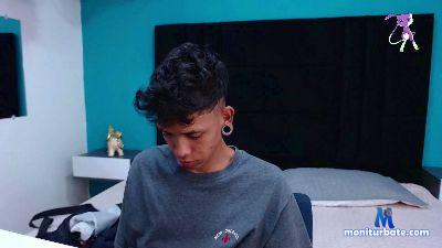 Travis_Brown cam4 bicurious performer from Republic of Colombia young bigdick cum livetouch 
