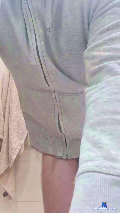 Bihotboy97 cam4 bisexual performer from Portuguese Republic  
