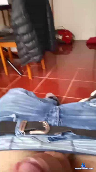 javieritoxx2 cam4 straight performer from Republic of Chile  