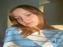 LynneHartford cam4 live cam performer profile