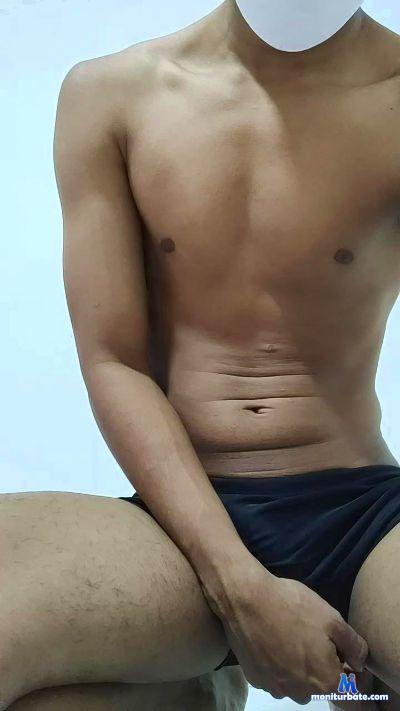 novinho1913 cam4 straight performer from Federative Republic of Brazil  