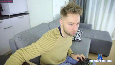 Fantastic_Lady_ cam4 bicurious performer from Republic of Latvia livetouch lush 