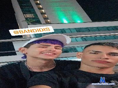 hotpassionboys cam4 bisexual performer from United States of America  