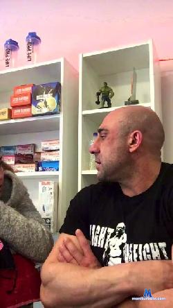 aval8172 cam4 live cam performer profile