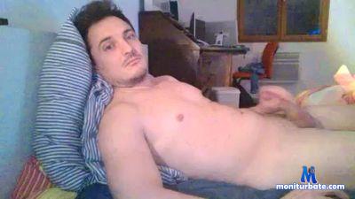 moinuxxx cam4 bisexual performer from French Republic  