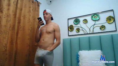 bad_bunny_vip cam4 bisexual performer from United States of America bigass young rollthedice gay playtoy 
