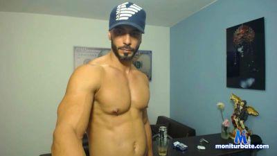 romeolovehot cam4 bisexual performer from Republic of Colombia  