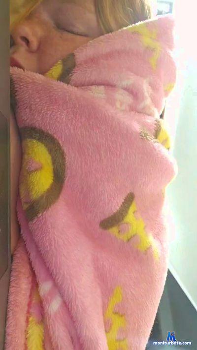 REDFOXYTEEN cam4 straight performer from United States of America virgin amateur teen C2C 