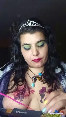 yiyifantsIa cam4 live cam performer profile