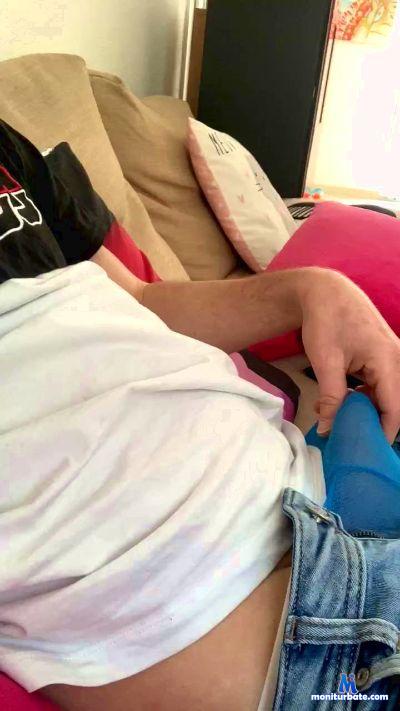 french108 cam4 straight performer from French Republic  
