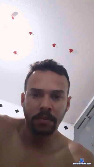 maviael4 cam4 straight performer from Federative Republic of Brazil  