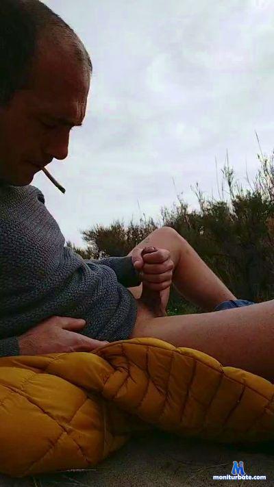francesco514 cam4 bisexual performer from Republic of Italy  