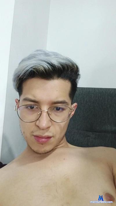 Hetero18cum cam4 bisexual performer from Kingdom of Spain feet ass anal blowjob cum cute AssToMouth 