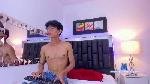 Felipee_2 cam4 livecam show performer room profile
