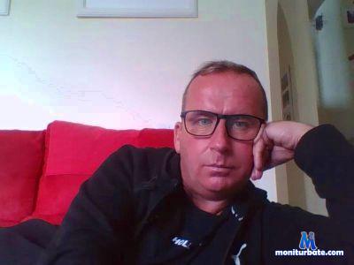 hornysparks cam4 bicurious performer from Kingdom of Spain  