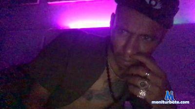 BallsLow cam4 bicurious performer from United States of America  