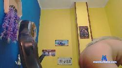 dogfoxwolf cam4 live cam performer profile