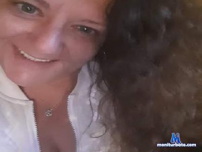 seaGREENeyez577 cam4 bisexual performer from United States of America  