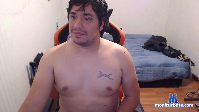 Roberto_86 cam4 straight performer from Republic of Chile  