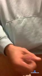 Jonnyginn cam4 livecam show performer room profile