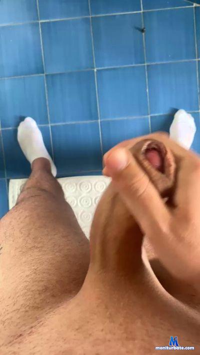 carlo110400 cam4 straight performer from Republic of Italy  