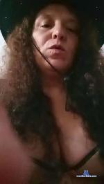 latina773 cam4 livecam show performer room profile