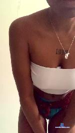 KevEvi cam4 livecam show performer room profile