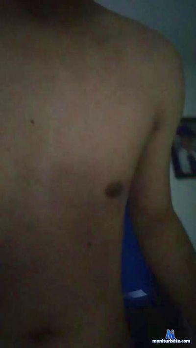 andrehot18 cam4 bisexual performer from Republic of Colombia  