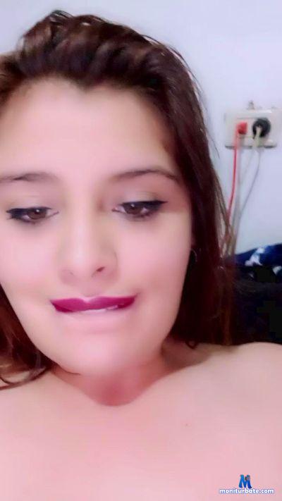 Tara2807 cam4 bicurious performer from Republic of Colombia  