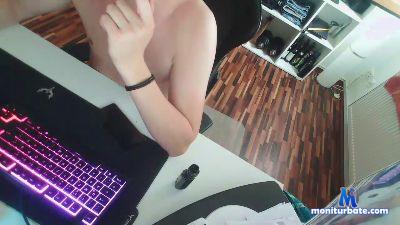 da_daani cam4 straight performer from Federal Republic of Germany masturbation C2C amateur cum 